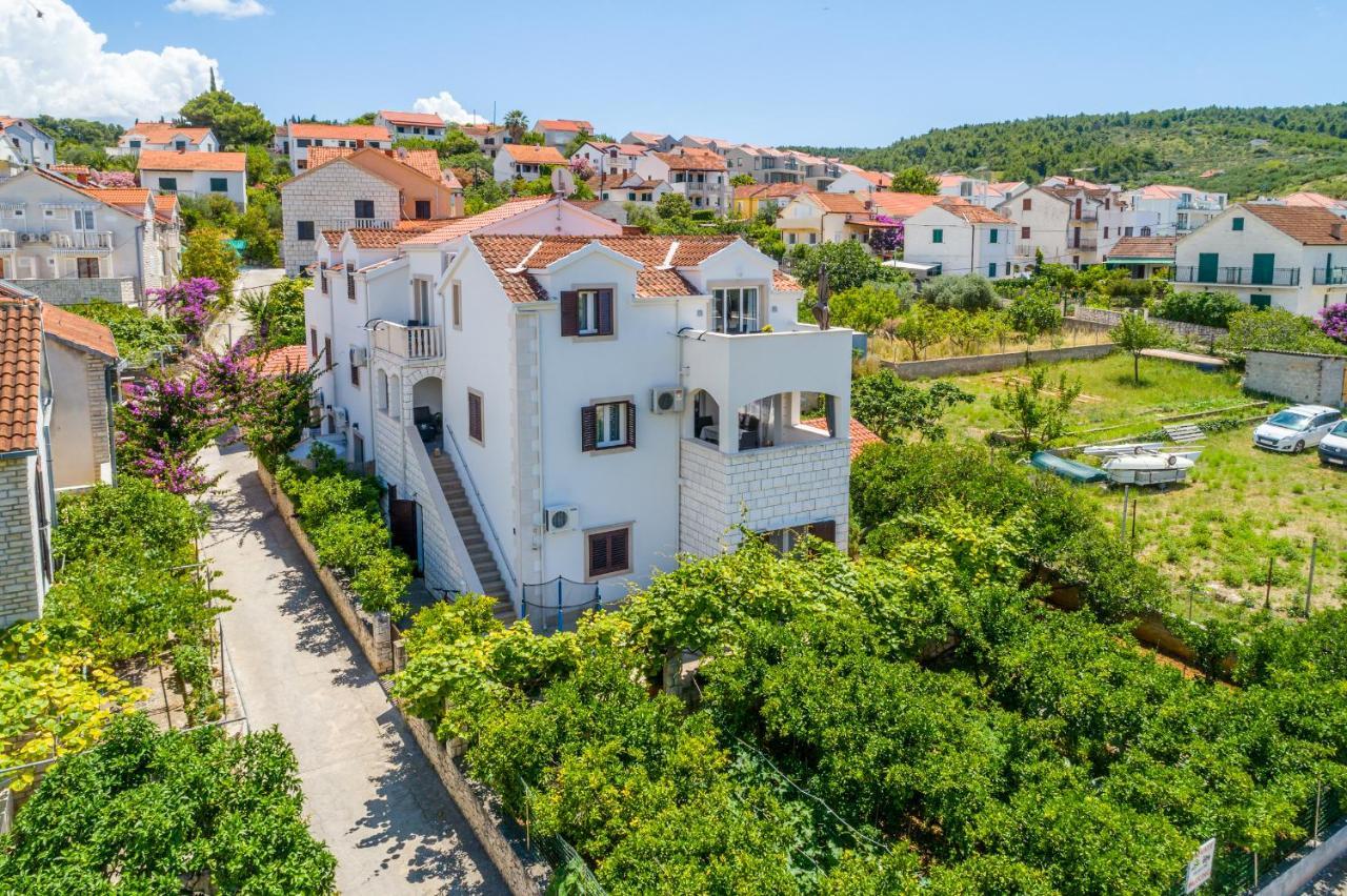 Villa Dinka Sutivan Dış mekan fotoğraf
