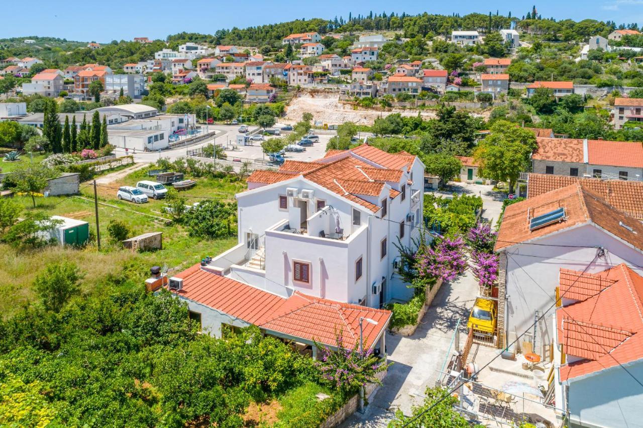 Villa Dinka Sutivan Dış mekan fotoğraf