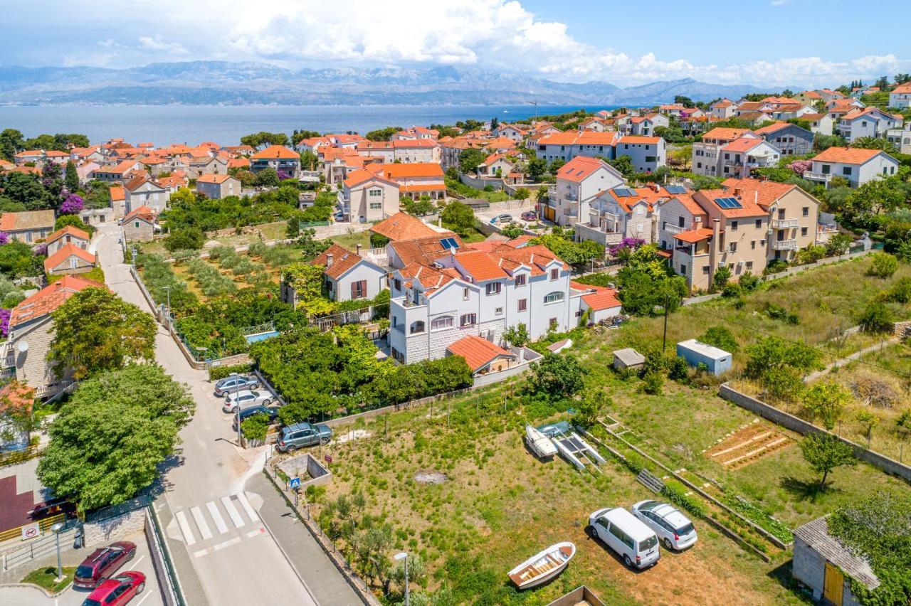 Villa Dinka Sutivan Dış mekan fotoğraf