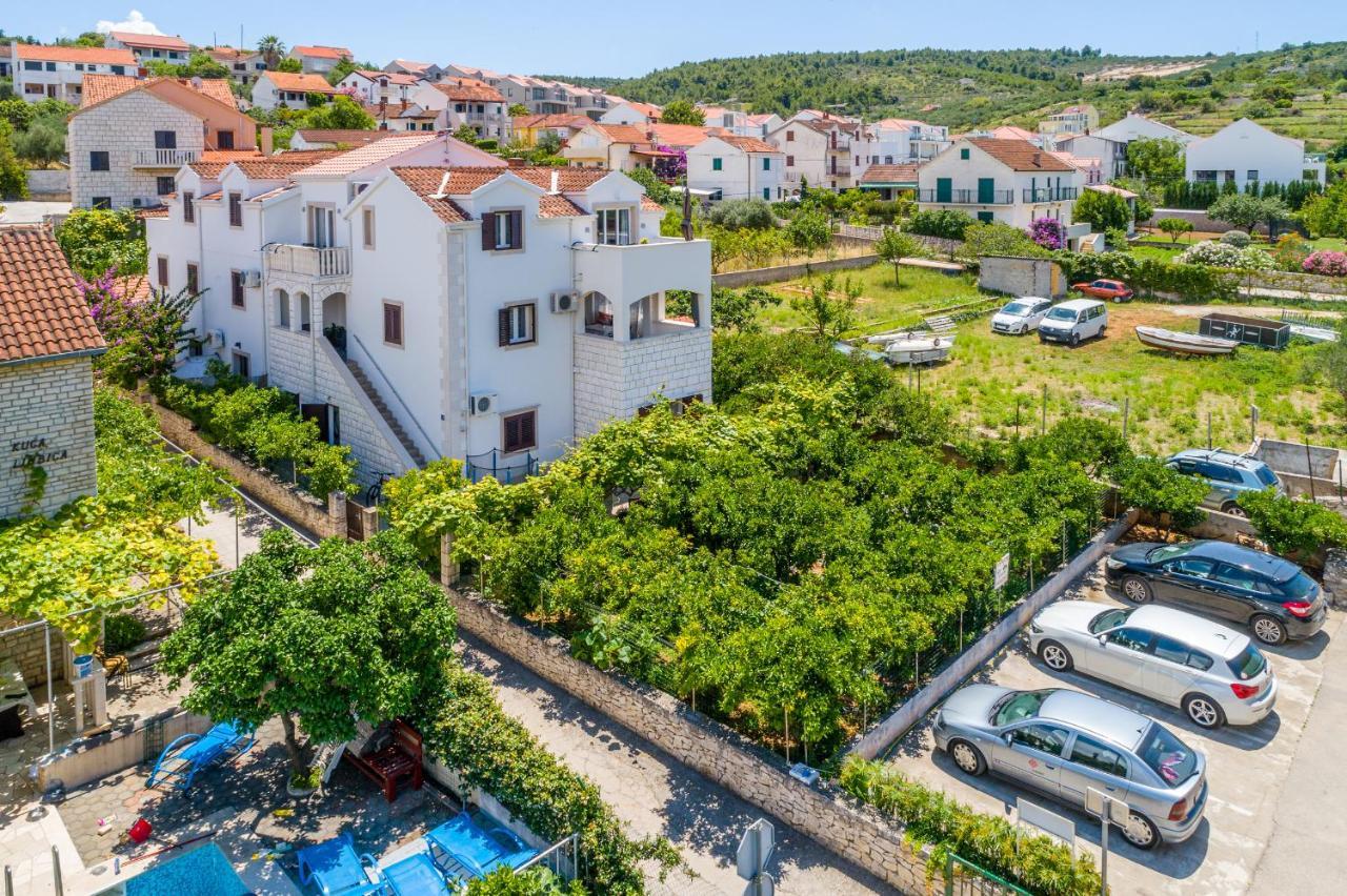 Villa Dinka Sutivan Dış mekan fotoğraf
