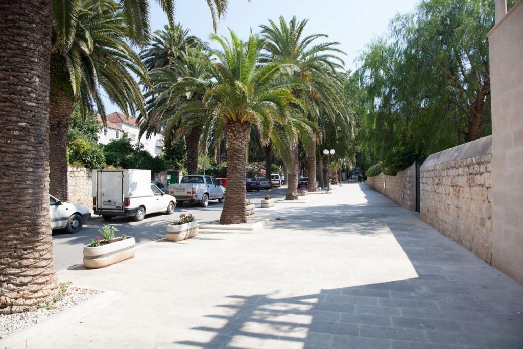 Villa Dinka Sutivan Oda fotoğraf