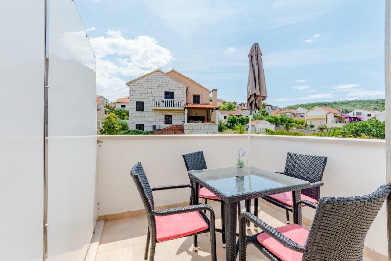 Villa Dinka Sutivan Dış mekan fotoğraf
